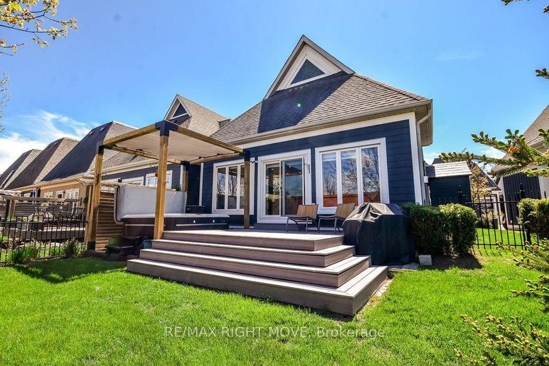 28 - 10 INVERMARA Crt, Orillia, L3V 0B7 | Image 2