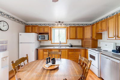 5808 Allan Carricks Rd, Ramara - Rural Ramara image-0-2