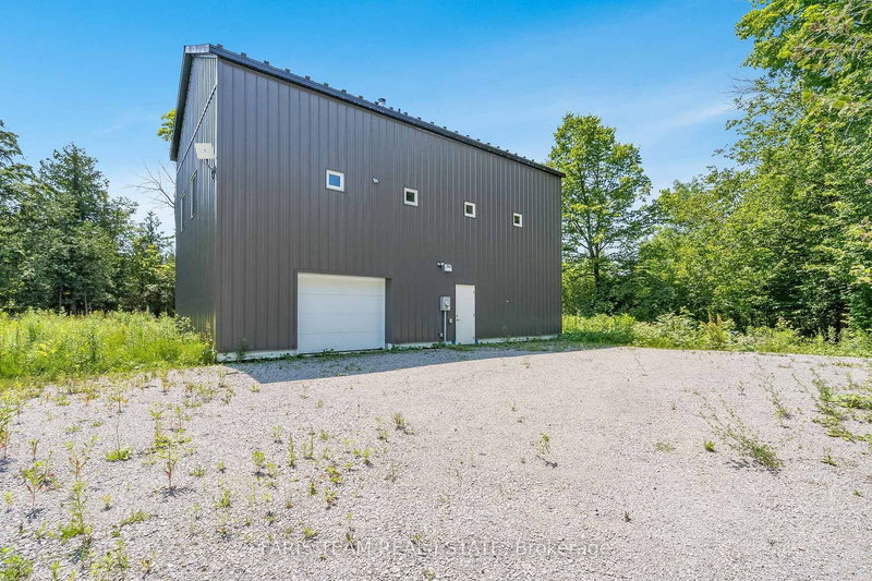 2576 Champlain Rd, Tiny, L9M 0C9 | Image 2