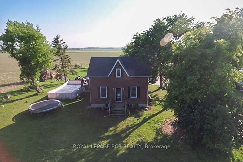 2606 Crossland Rd, Springwater, L0L 1P0 | Image 2