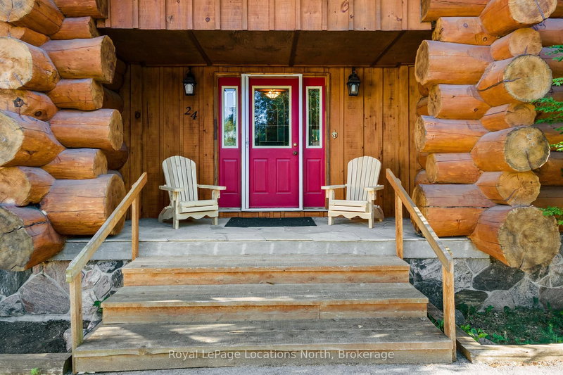 24 Oliver Cres, Collingwood, L9Y 3Z1 | Image 3