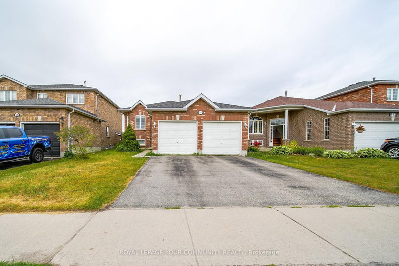 114 Bird St, Barrie, L4N 0W6 | Image 2