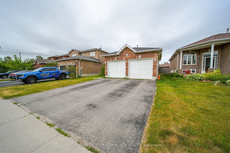 114 Bird St, Barrie, L4N 0W6 | Image 3