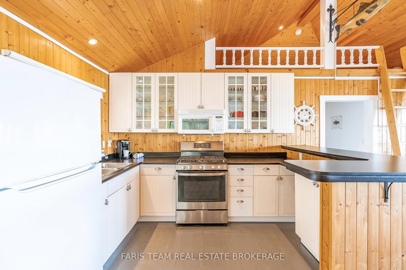 1449 Champlain Rd, Tiny, L9M 0C1 | Image 3