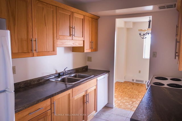 610 - 262 Rose Street