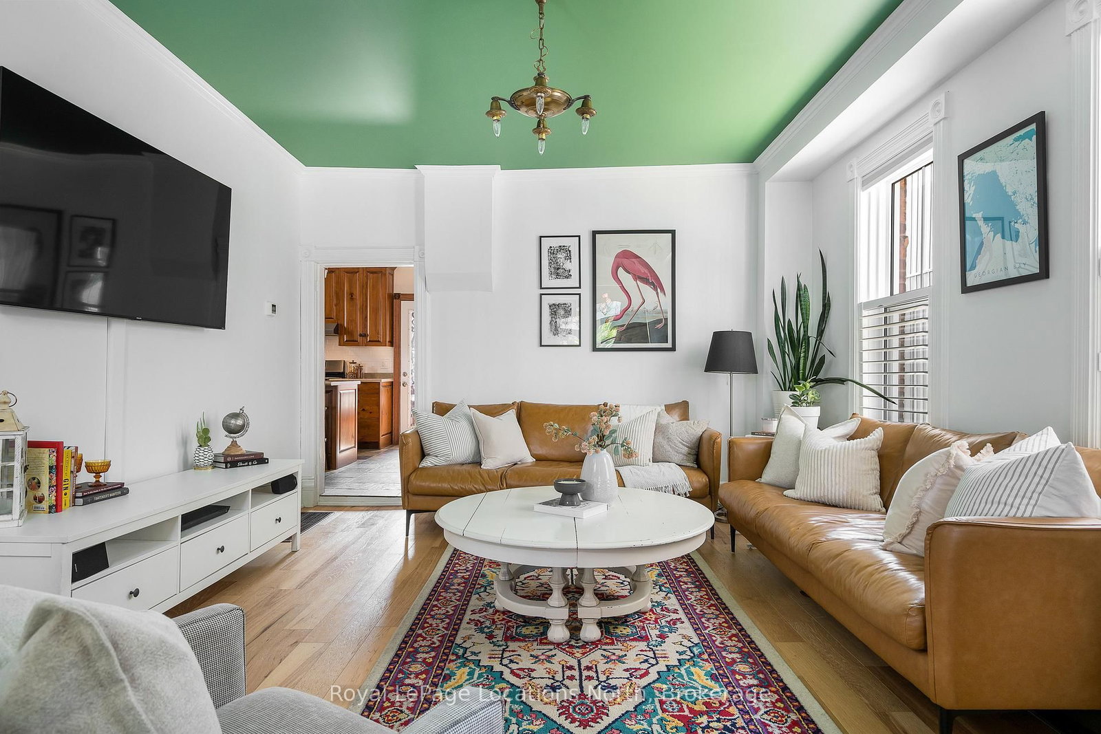Listing Image 13