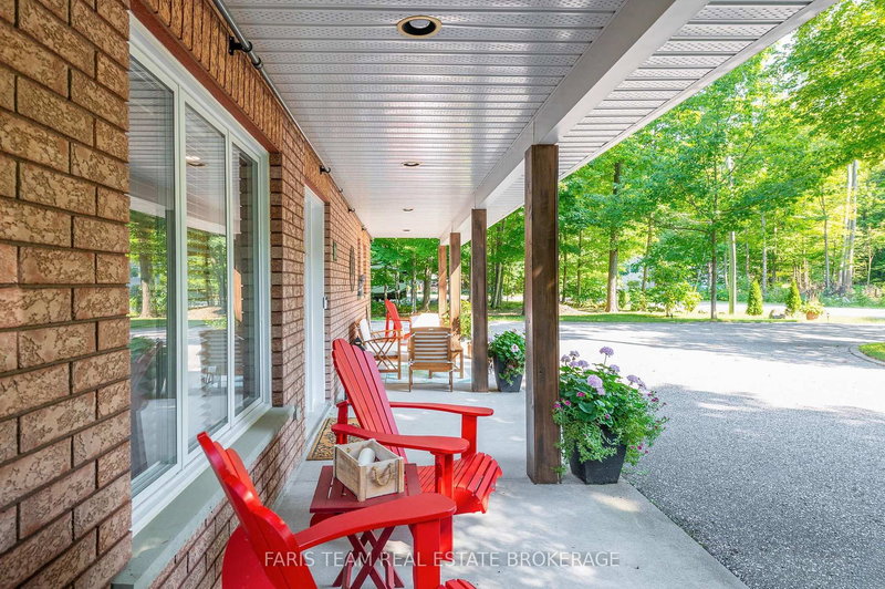 100 Desroches Tr, Tiny, L9M 0H9 | Image 3