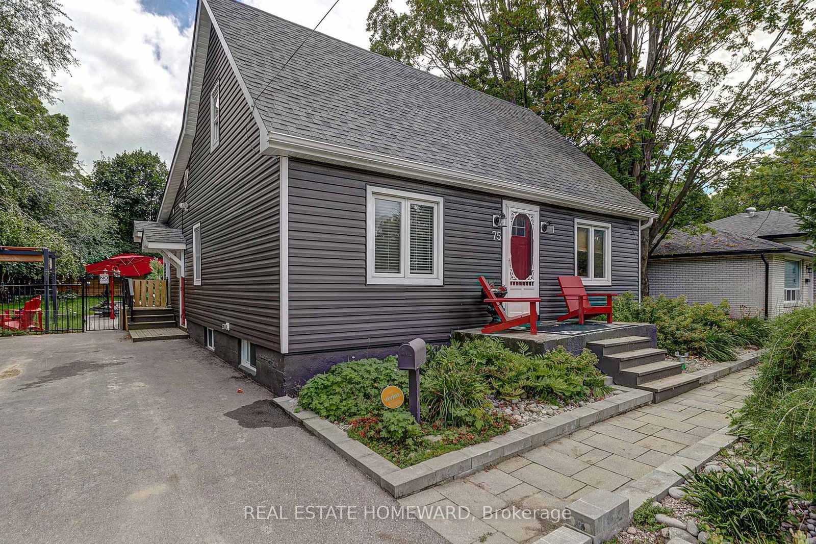 Listing Image 7