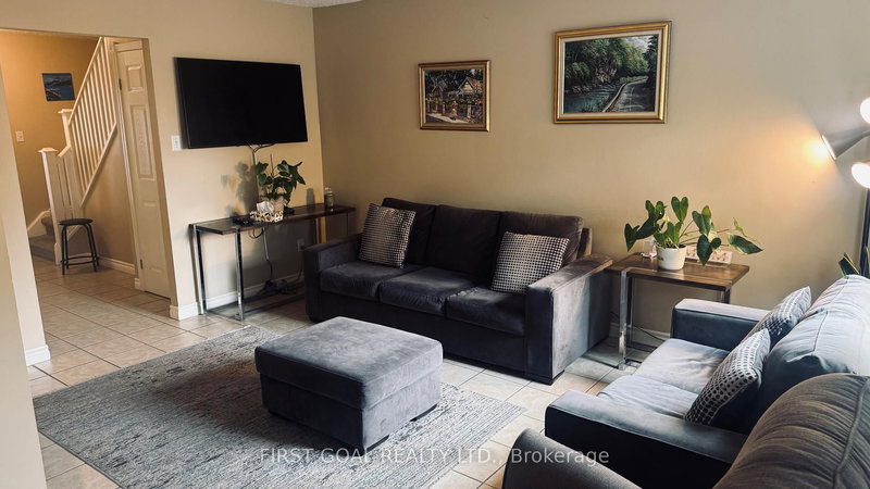 37 - 52 Adelaide St, Barrie, L4N 3T5 | Image 2