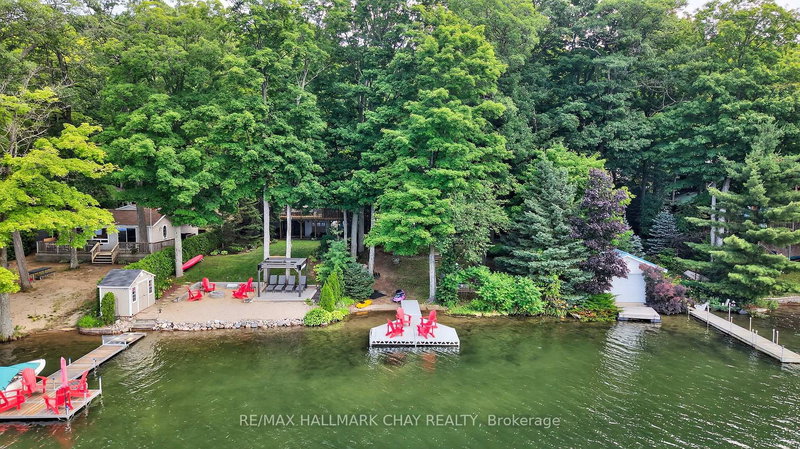 176 Farlain Lake Rd E, Tiny, L9M 0B5 | Image 3