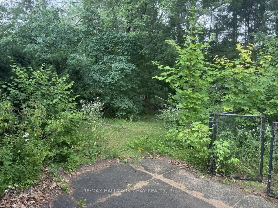 Listing Image 35