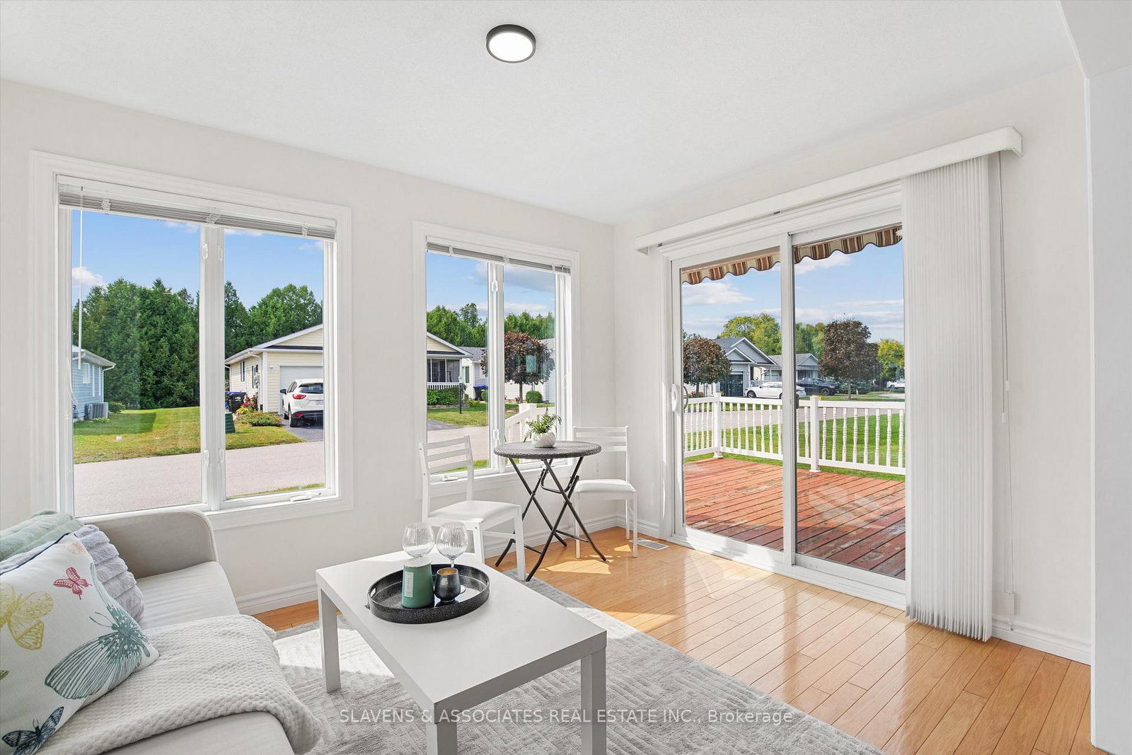 Listing Image 14