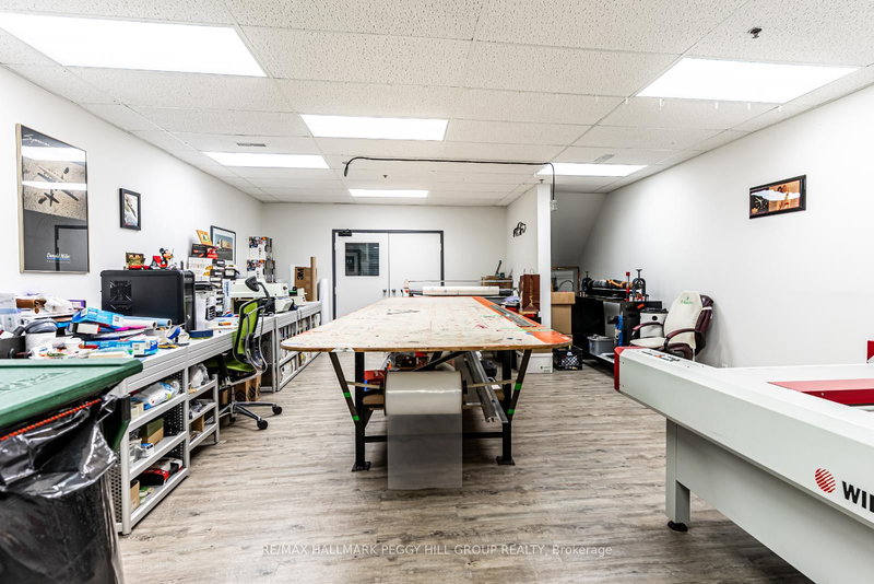 15 - 647 Welham Rd, Barrie, L4N 0B7 | Image 2