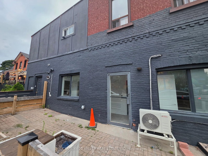 Retail - 66 Dunlop St W, Barrie, L4N 1A4 | Image 3