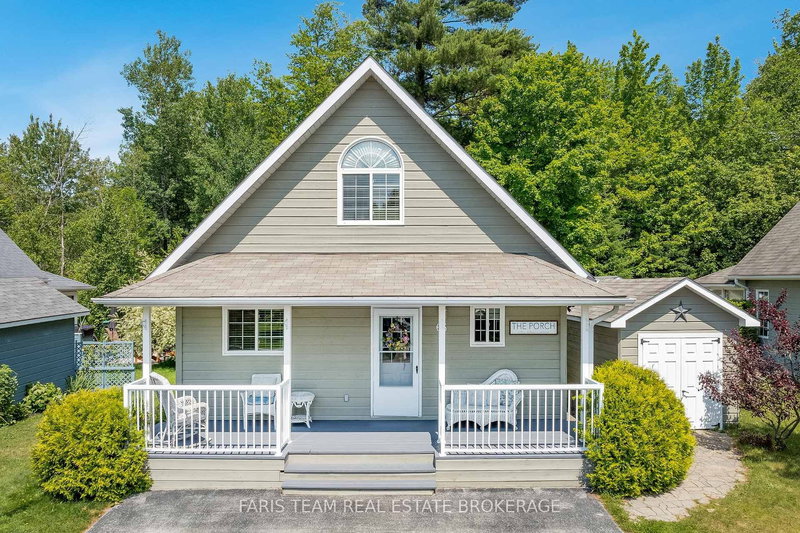 65 Madawaska Tr, Wasaga Beach, L9Z 1X7 | Image 2