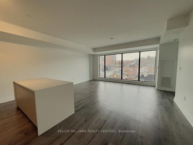 621 - 185 Dunlop Street E