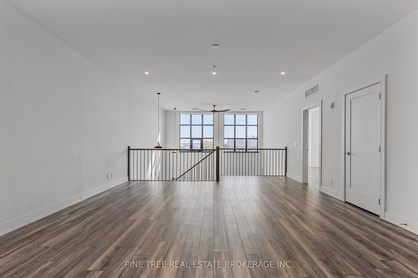 21 Matchedash Street S, Unit 105 - Photo 21