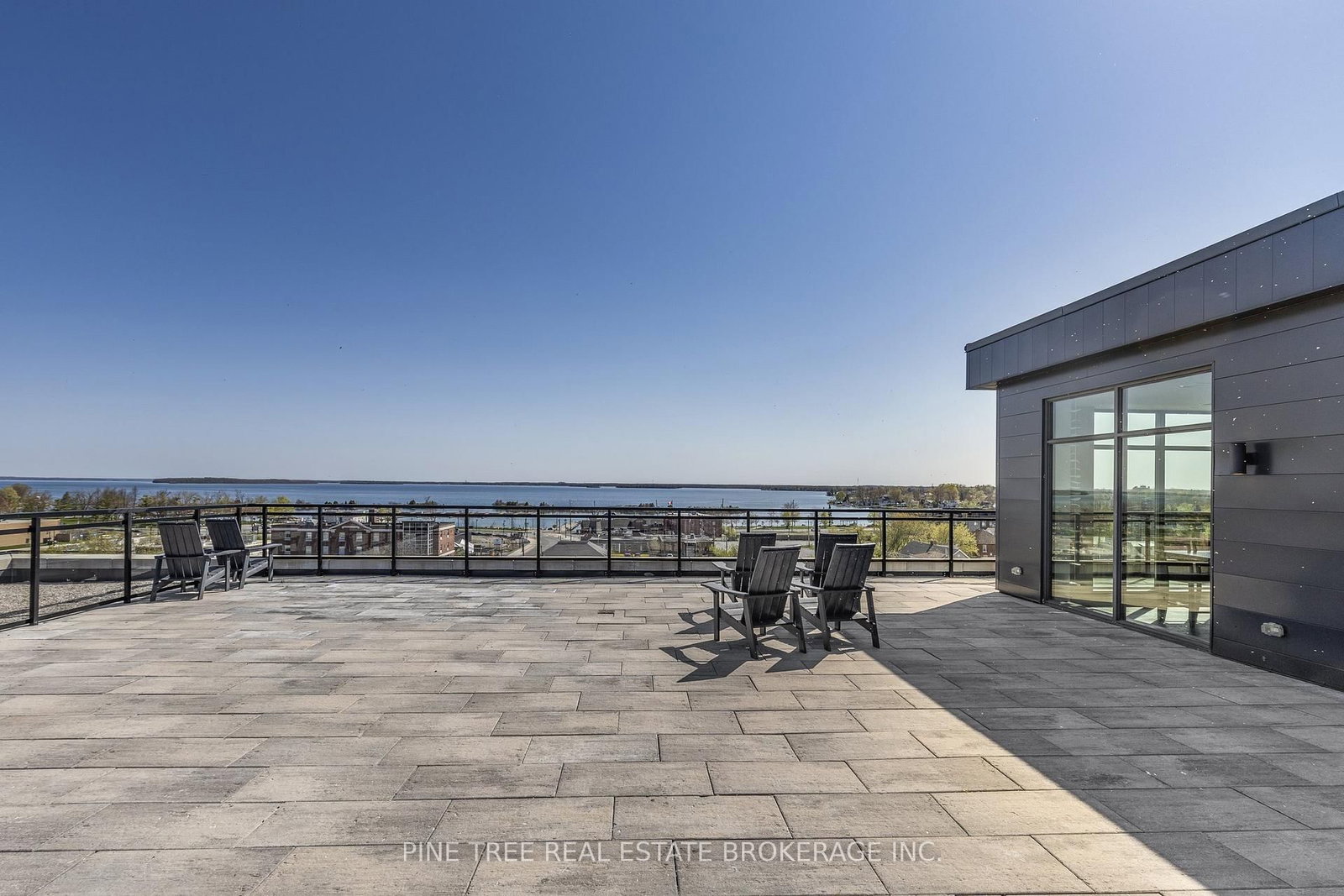 21 Matchedash Street S, Unit 105 - Photo 34