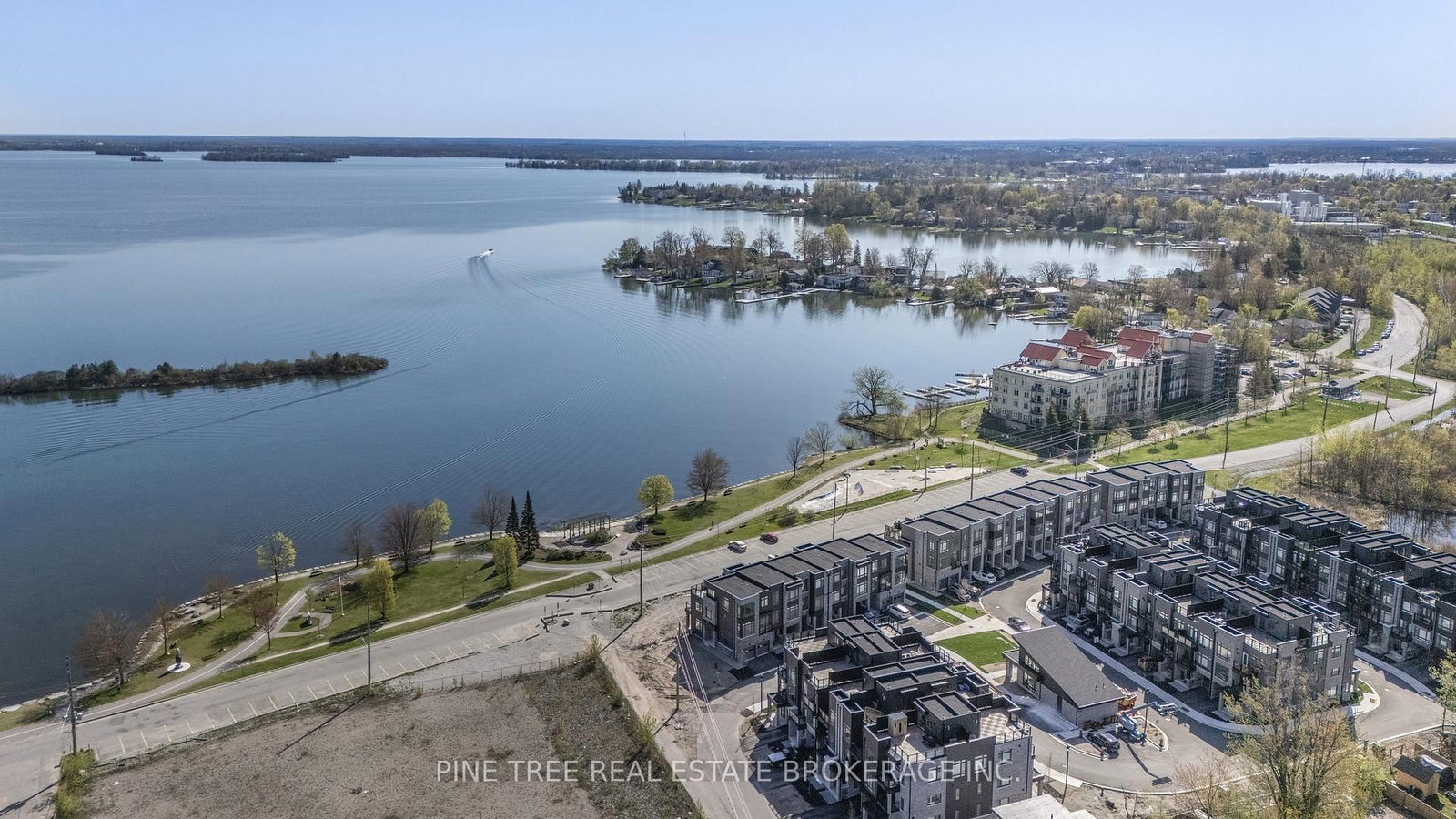 21 Matchedash Street S, Unit 105 - Photo 38