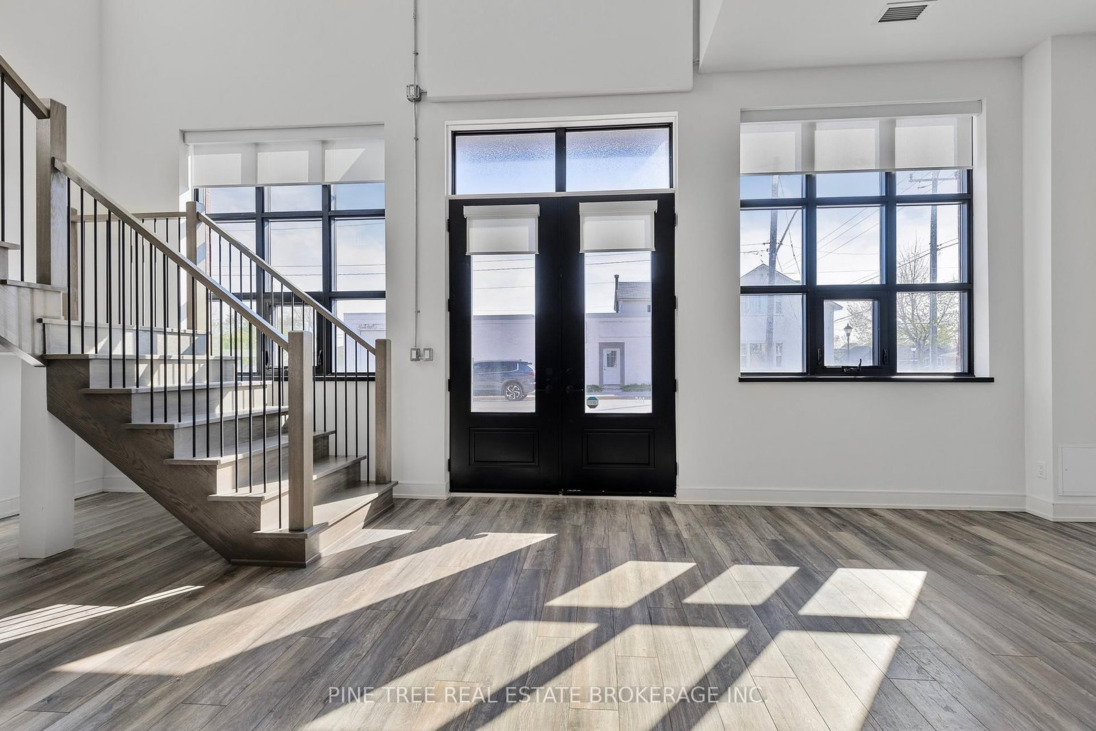 21 Matchedash Street S, Unit 105 - Photo 4