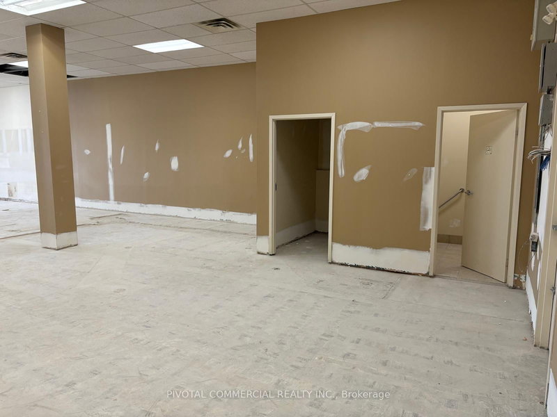 102 - 347 Bayfield St, Barrie, M5H 2R2 | Image 3