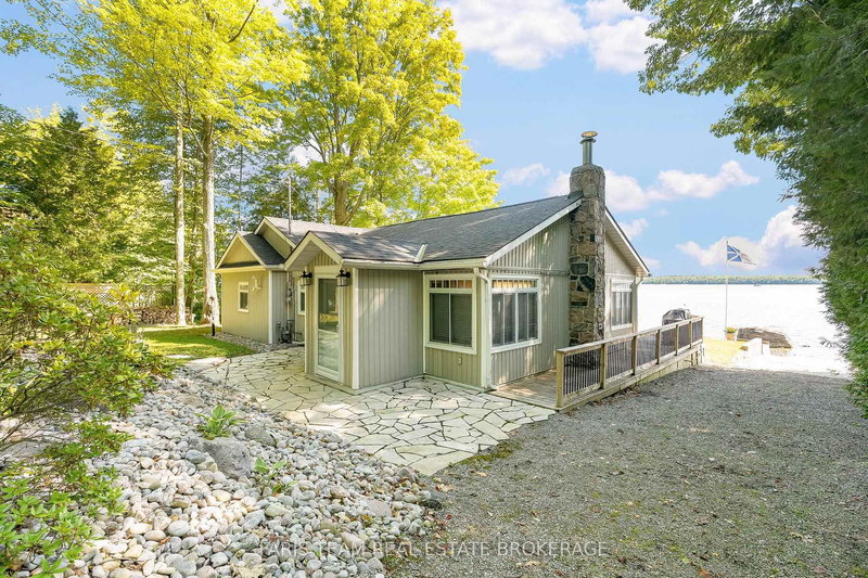 1449 Champlain Rd, Tiny, L9M 0C1 | Image 2