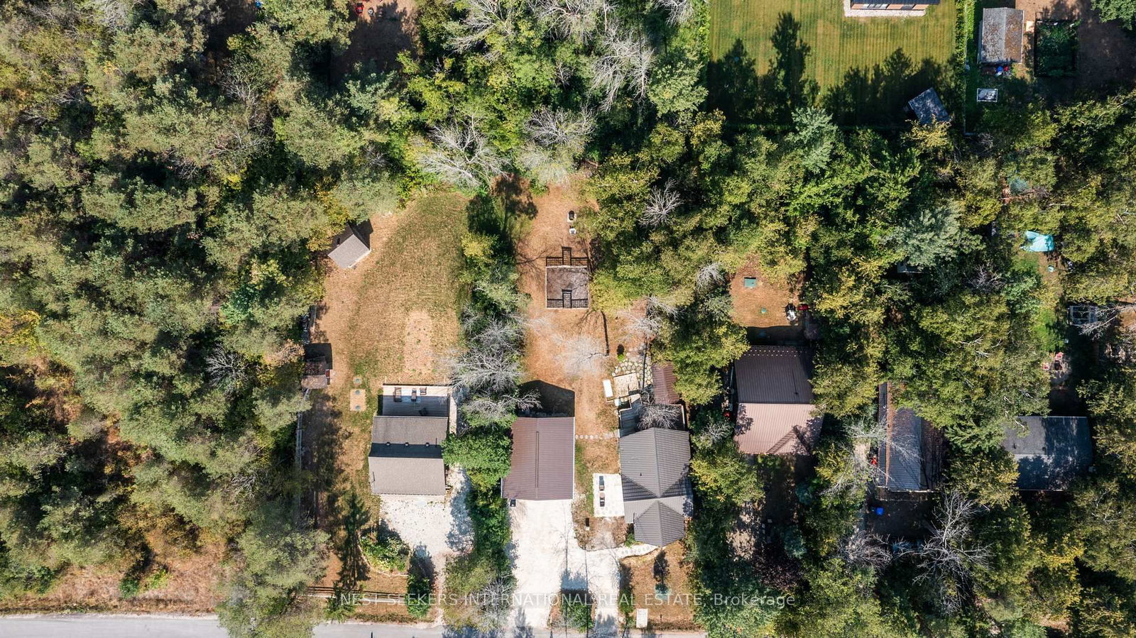 Listing Image 44