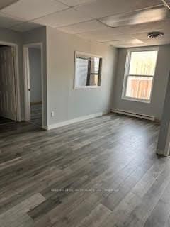 304 - 10 Peter St N, Orillia, L3V 4Y7 | Image 2