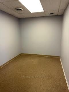 203 - 10 Peter St N, Orillia, L3V 4Y7 | Image 2