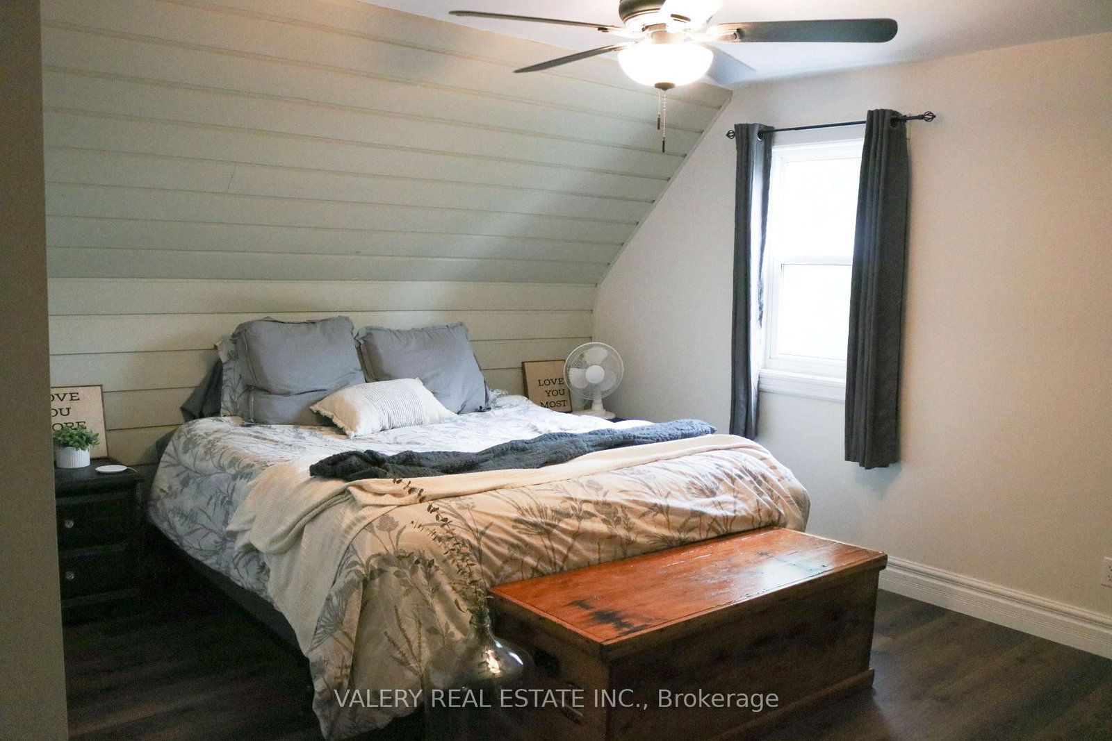 Detached House for sale at 4295 Horseshoe Valley Road, Springwater, Ontario, L9X 1G1 - Rural Springwater - MLS: S12360403