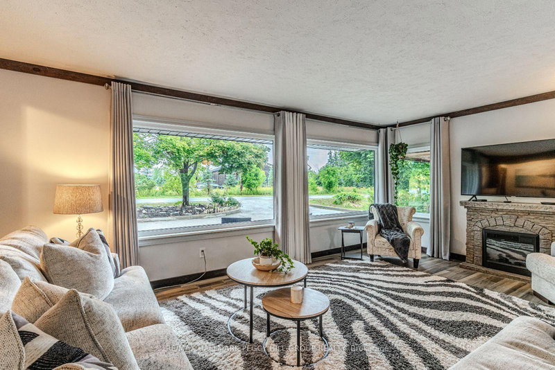 2447 Ridge Rd W, Oro-Medonte, L0L 2L0 | Image 3