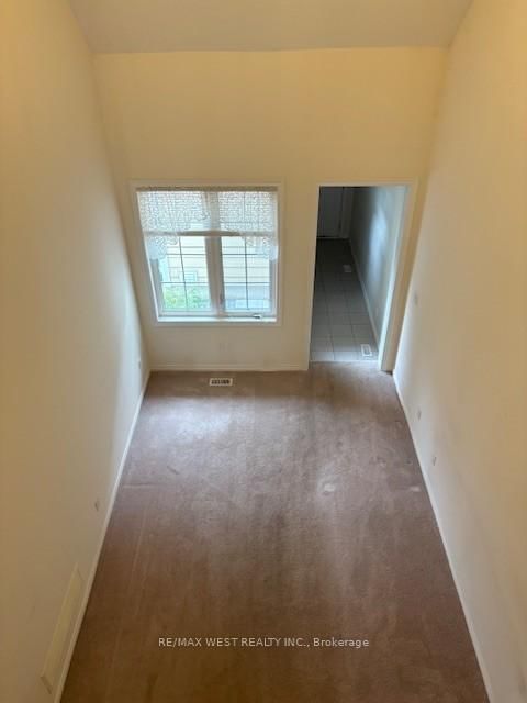 7 Village Gate Drive