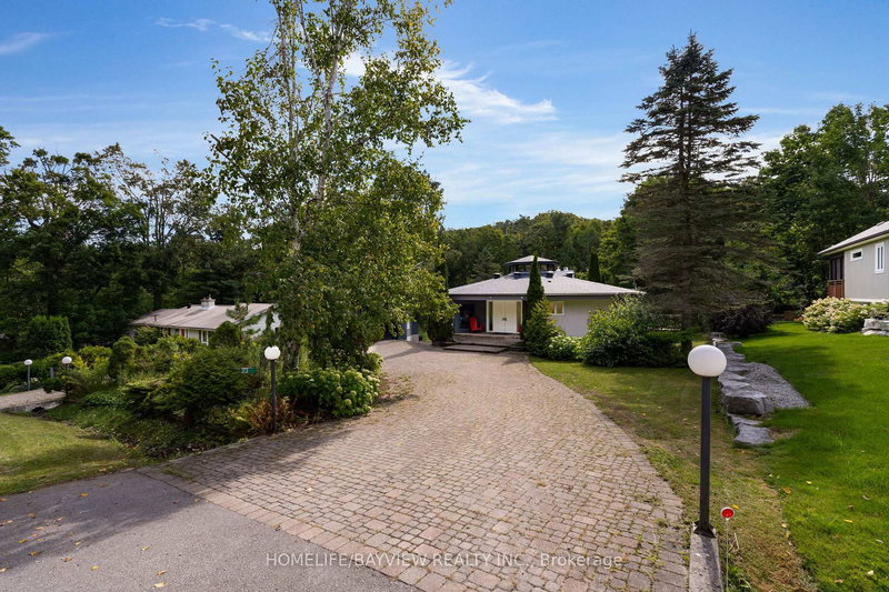 23 Country club Lane, Oro-Medonte, L4M 4Y8 | Image 2