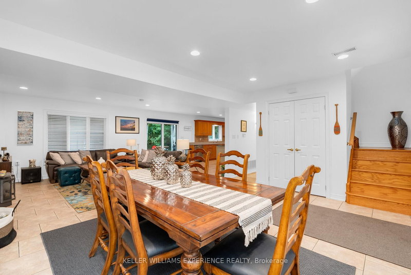 100 Desroches Tr, Tiny, L9M 0H9 | Image 3