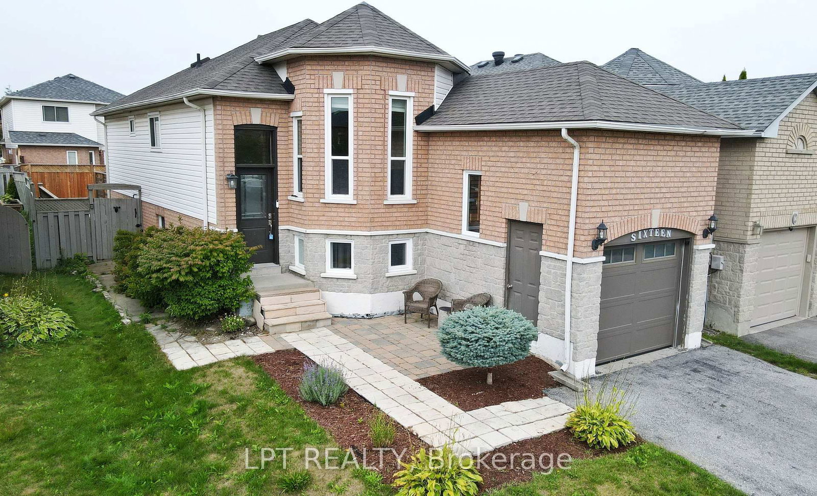 Listing Image 16