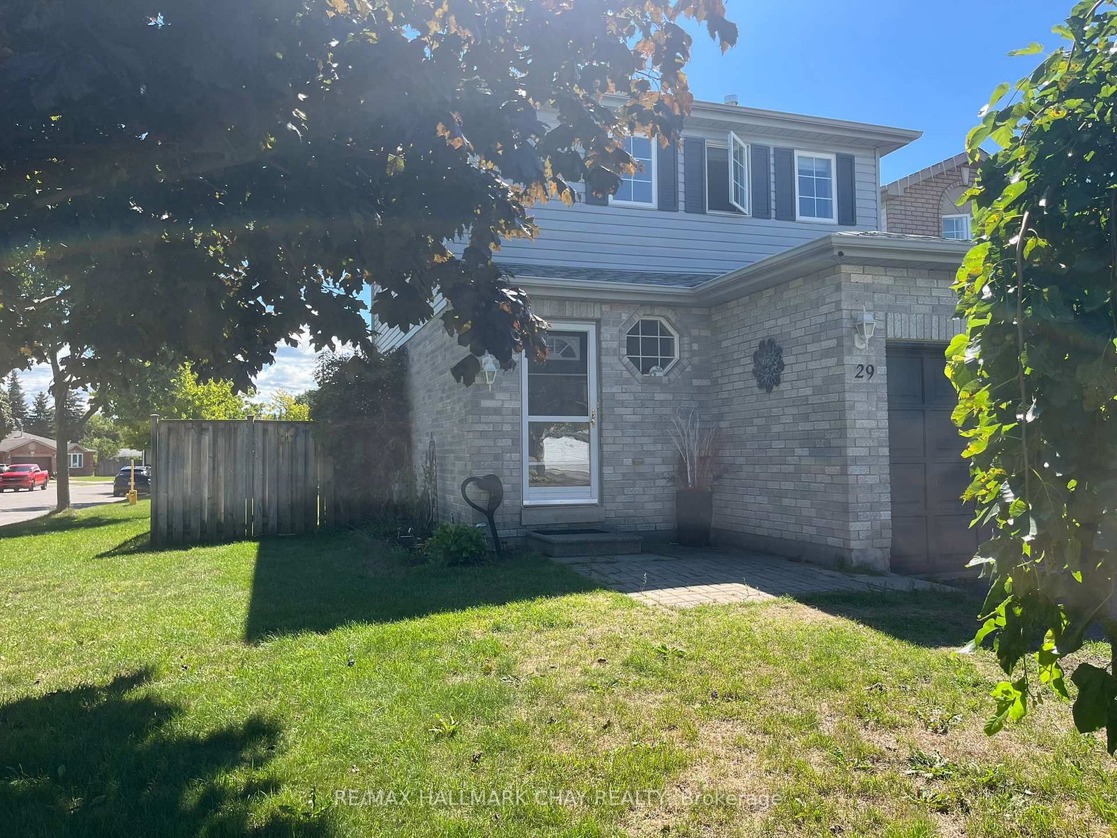 Listing Image 14