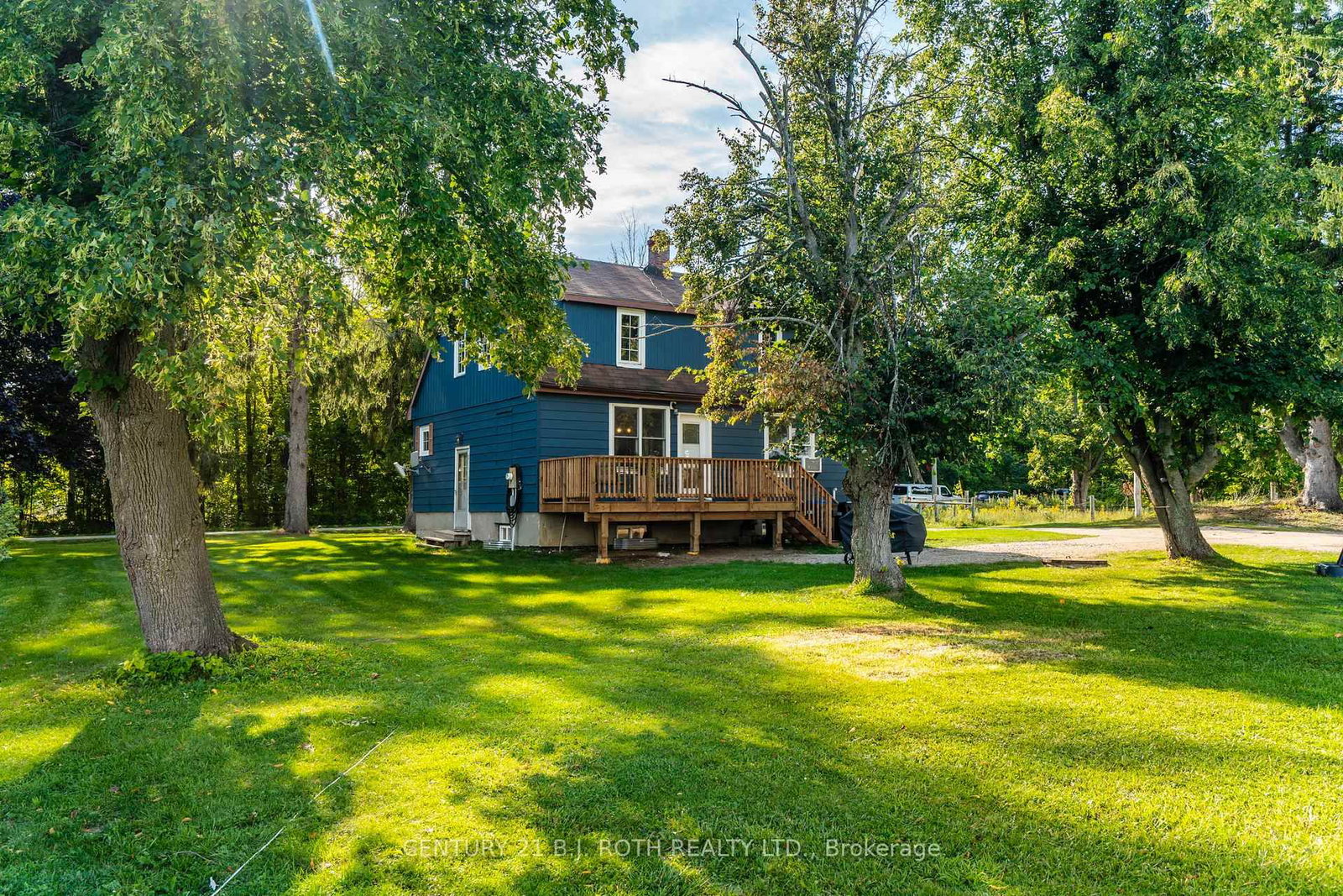 Listing Image 12
