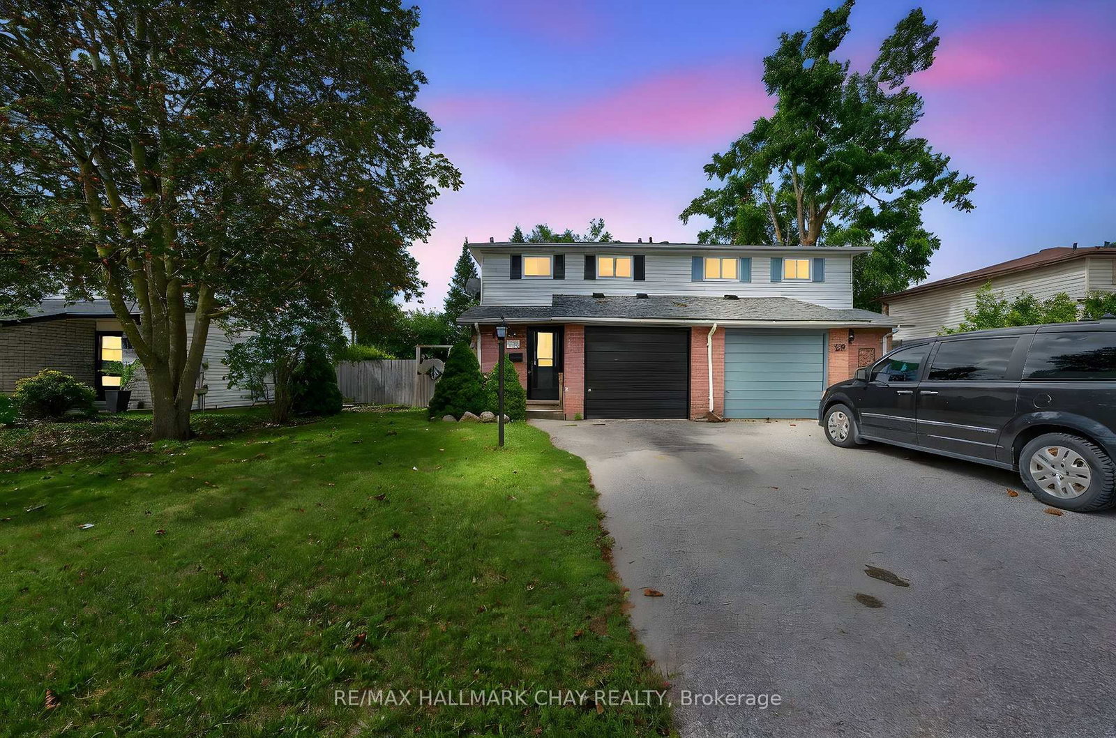 Semi-Detached House sold at 36 Mowat Crescent, Barrie, Ontario, L4N 5B3 - Letitia Heights - MLS: S12372591