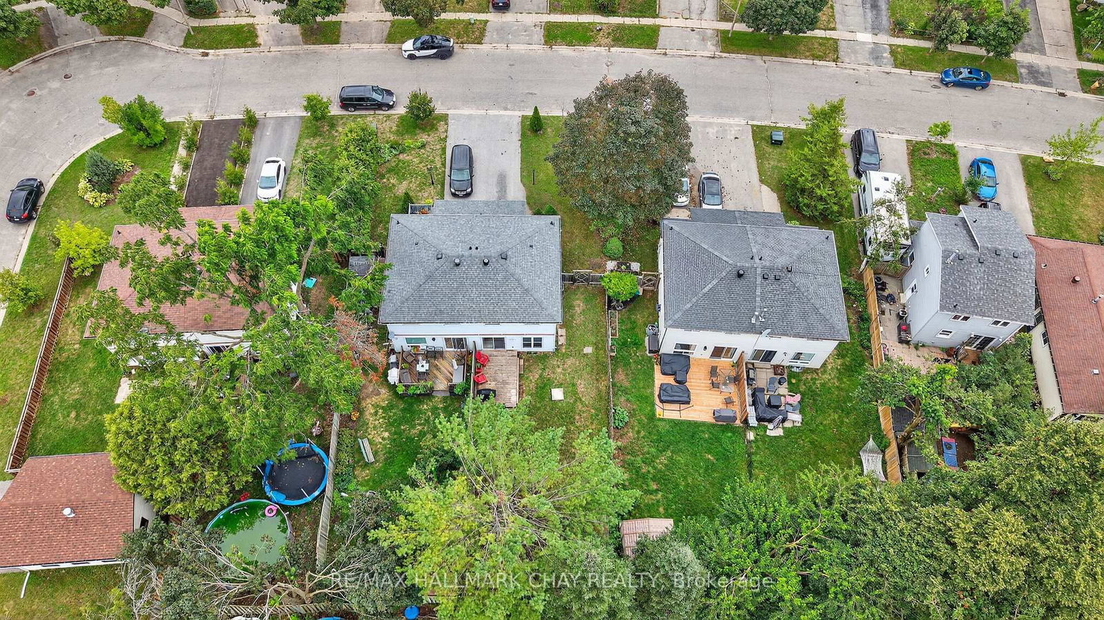 Semi-Detached House sold at 36 Mowat Crescent, Barrie, Ontario, L4N 5B3 - Letitia Heights - MLS: S12372591