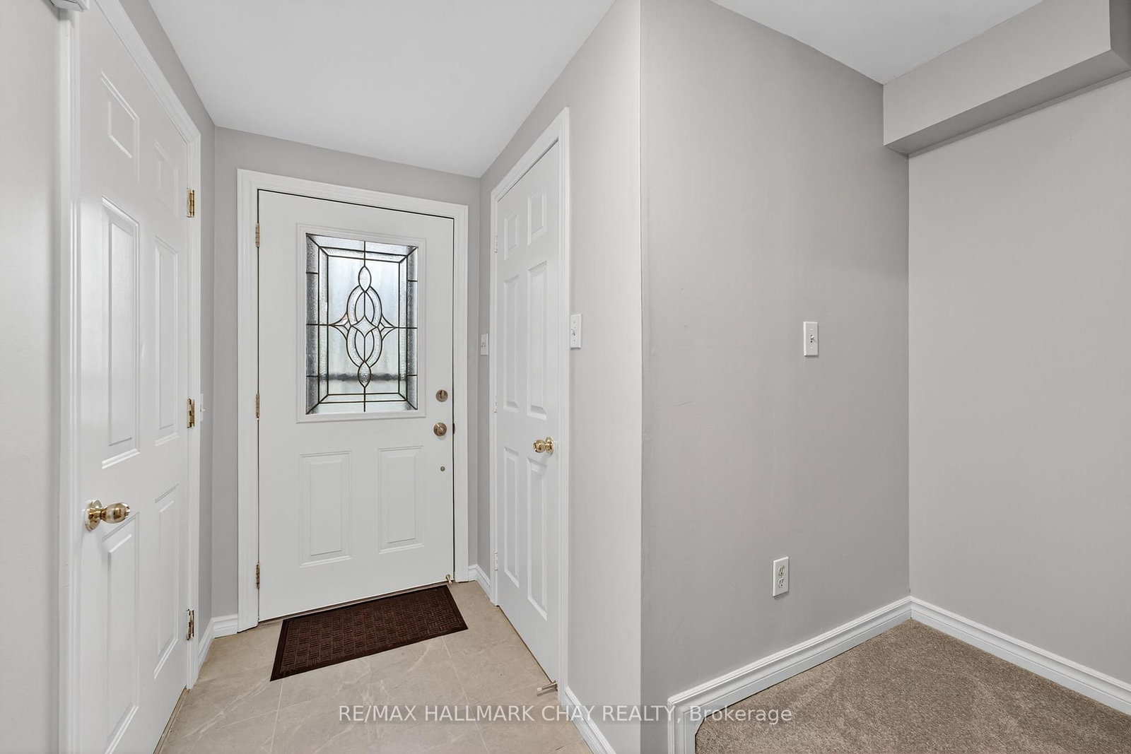 Semi-Detached House sold at 36 Mowat Crescent, Barrie, Ontario, L4N 5B3 - Letitia Heights - MLS: S12372591