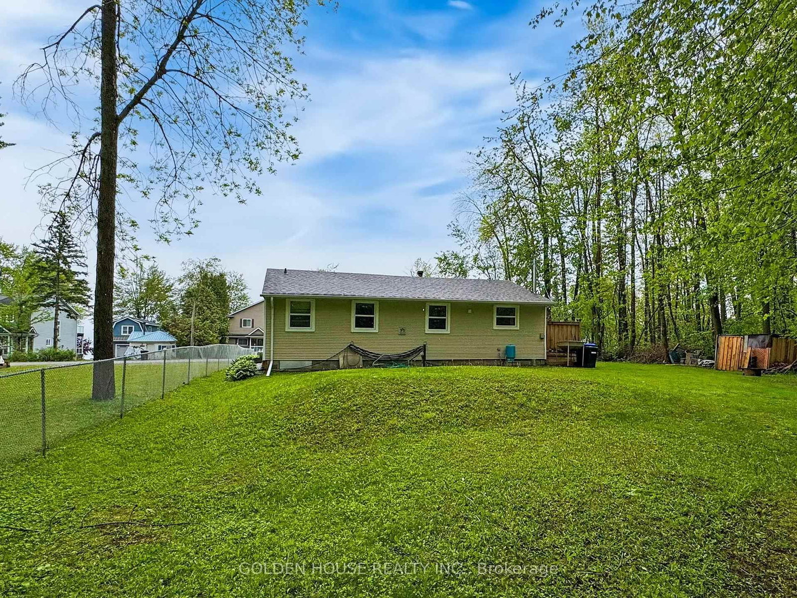 Listing Image 21