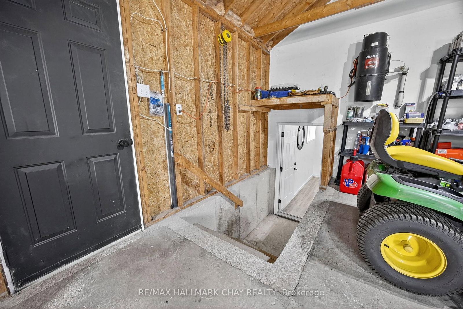 Listing Image 22