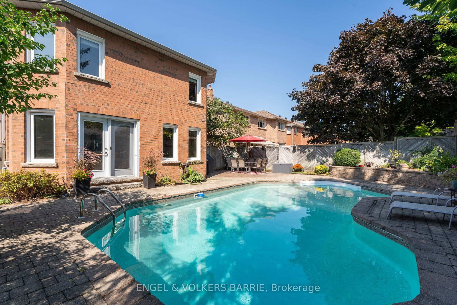 Listing Image 41