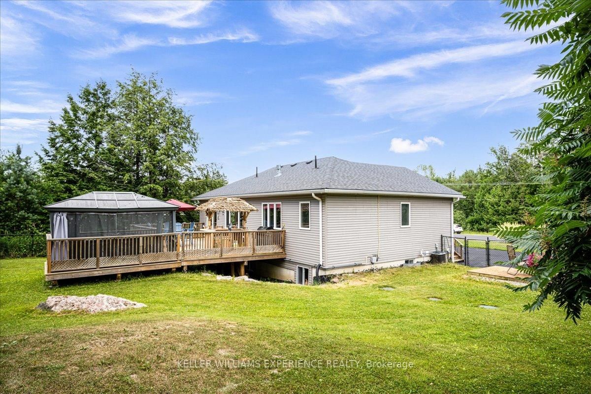 Listing Image 40