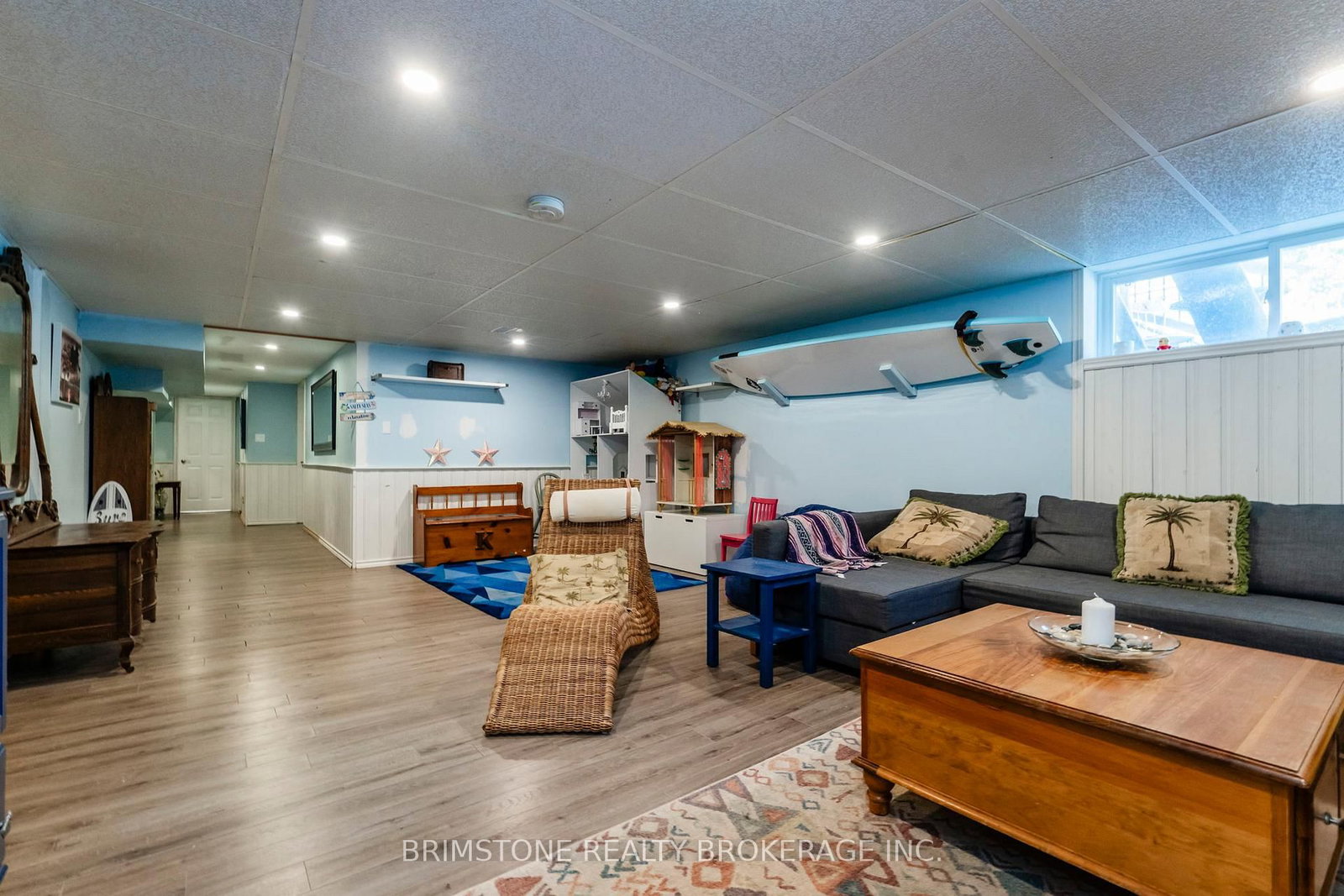 Listing Image 22
