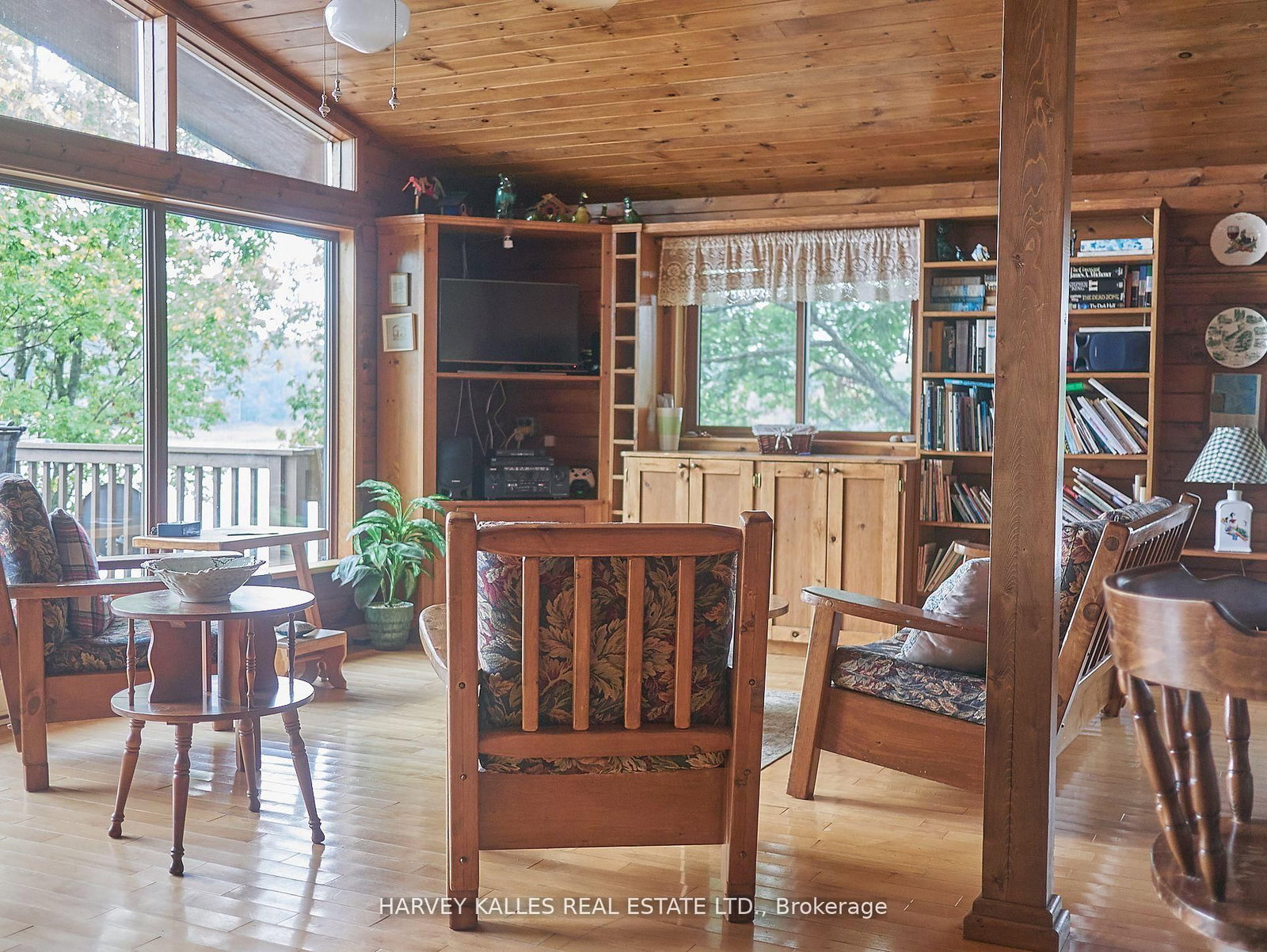 Listing Image 14