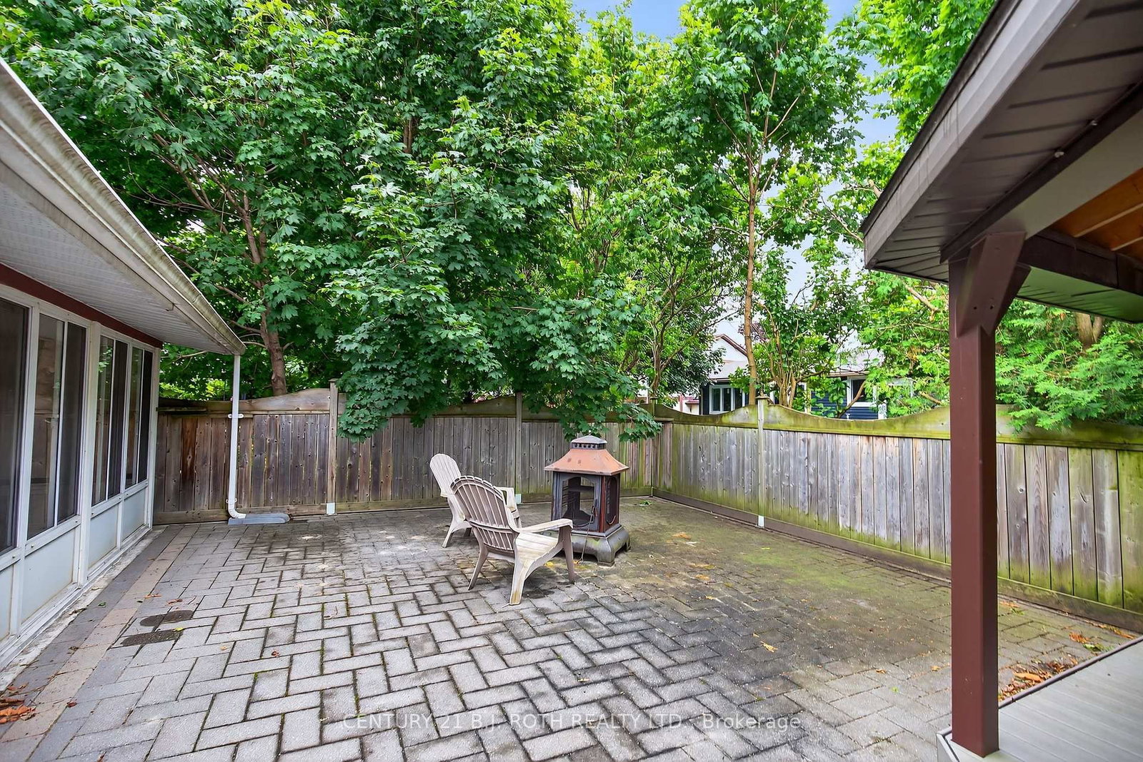 Semi-Detached House sold at 120 Kozlov Street, Barrie, Ontario, L4N 4P9 - Sunnidale - MLS: S12375077