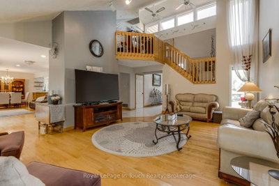 79 King Road — photo 3