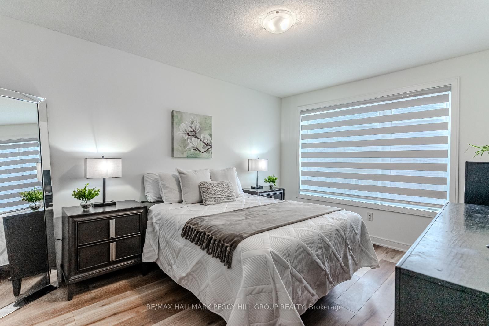Townhouse leased at 9 Red Maple Lane, Barrie, Ontario, L9J 0N4 - Innis-Shore - MLS: S12377322