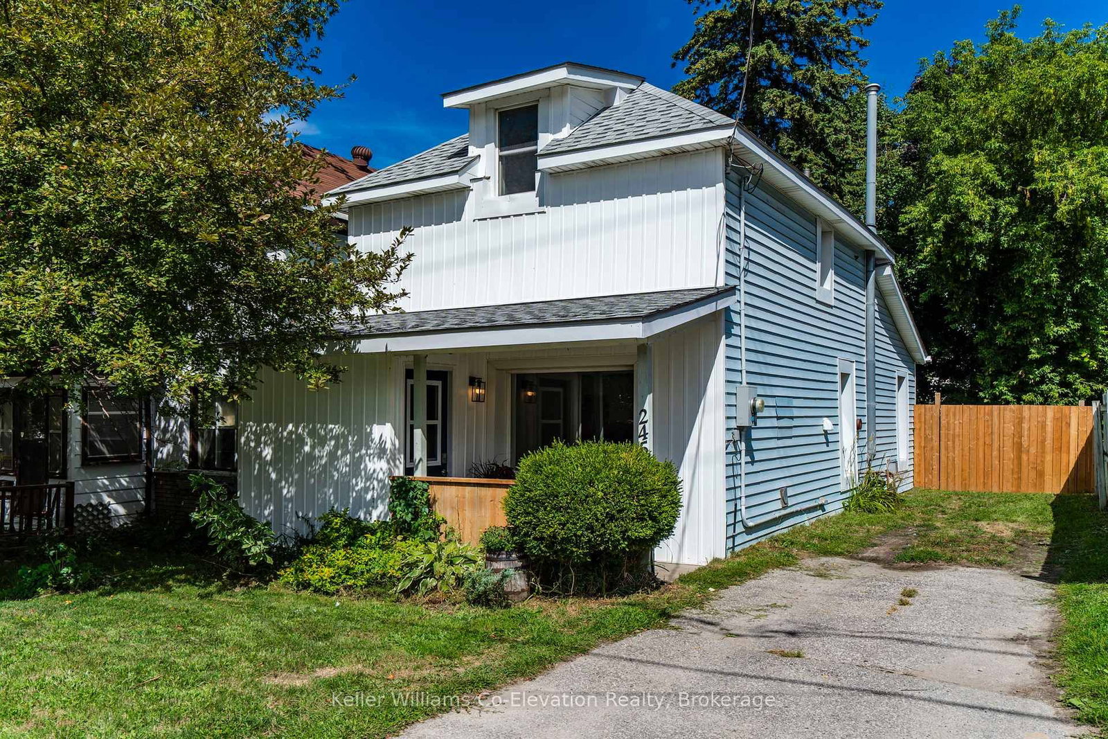 Listing Image 1